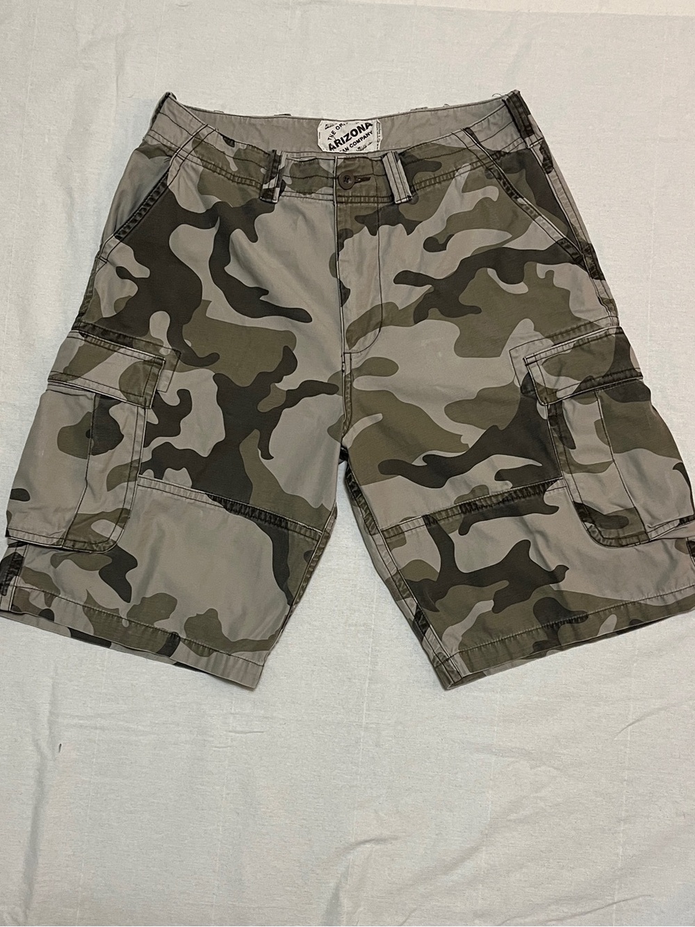 Vintage Arizona Jean Company Camo Cargo Shorts, Men’s 34 Y2K 100% Cotton